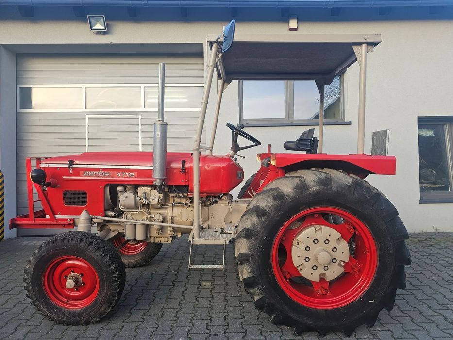 Zetor 4712  ciągnik rolniczy Zetor  4712 - sprzedaz na umowę kupna - sprzedaży