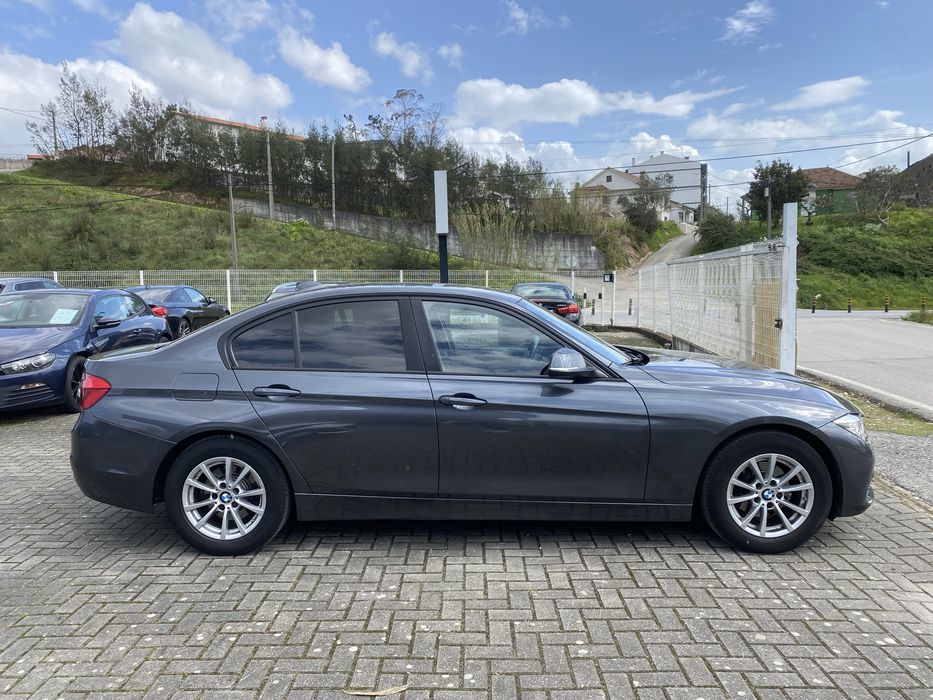 BMW 318d Auto 150cv - Nacional