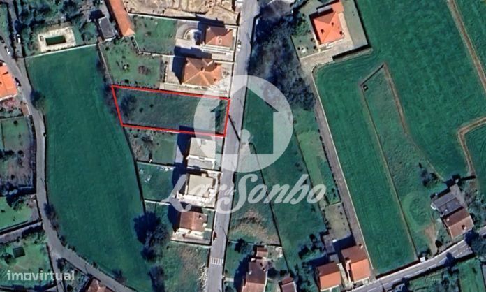 Terreno de 1.175m2 para Moradia em Muro, Trofa