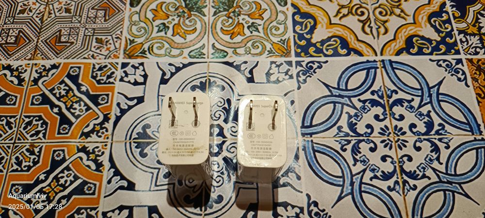 Швидкісна зарядка huawei