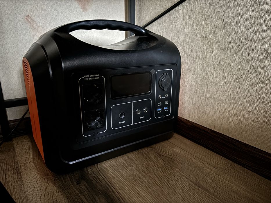 Портативна станція 1.8 квт