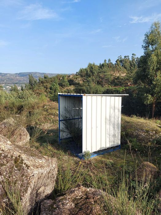 Estrutura Metálica Multiusos Soldada 1,70 x 1,70 x 2,00 m em Excelente Estado