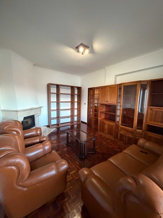 T2 100% mobilado com vista para o rio Tejo, 6º andar com elevador