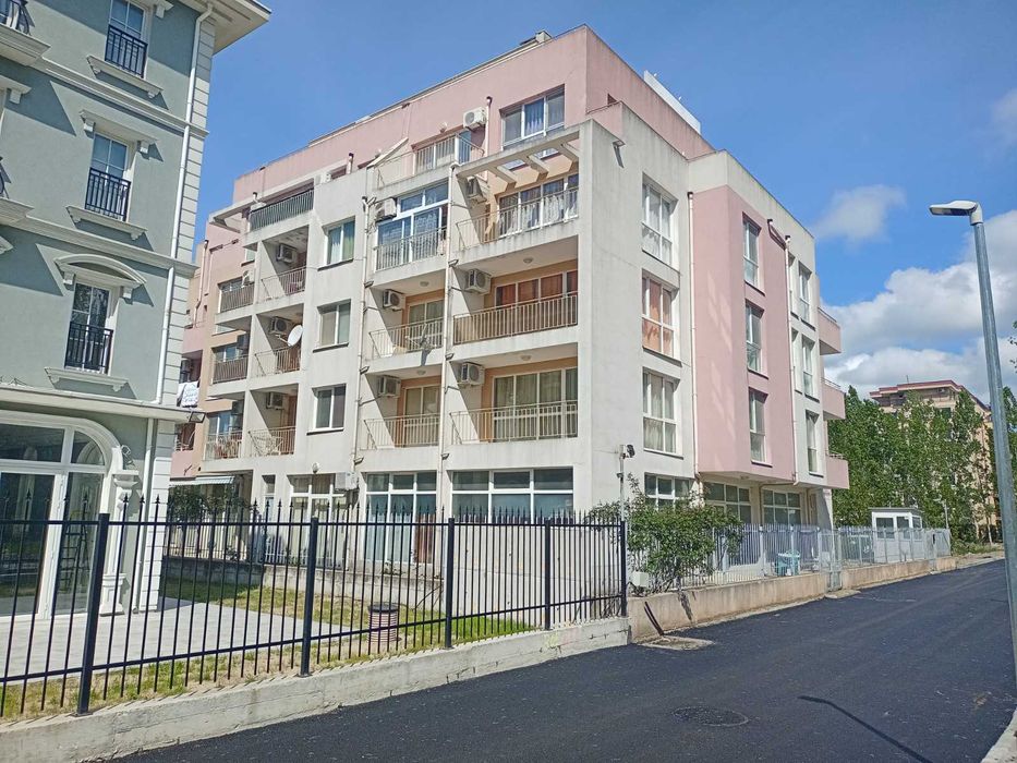 Апартаменти в Болгарії, Сонячний берег — оренда на довгий період