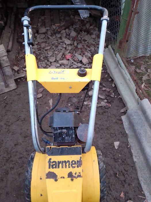 AL-KO FARMER 710 продам самохідну косарку  сигментну  робоча.