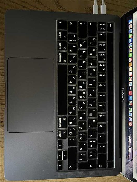 MacBook Pro 13 2020 , A2251  i5/16 RAM /512 SSD