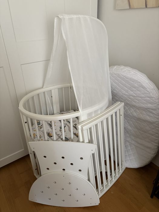 Stokke Sleepi z zestawem do rozszerzenia
