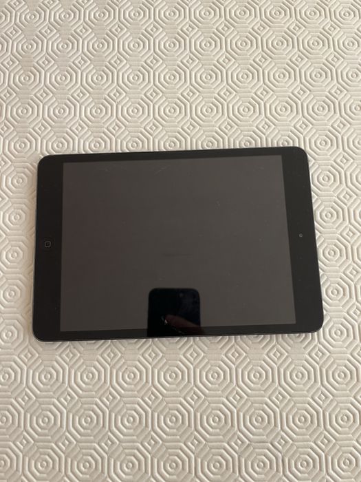 iPad mini 32GB em bom estado