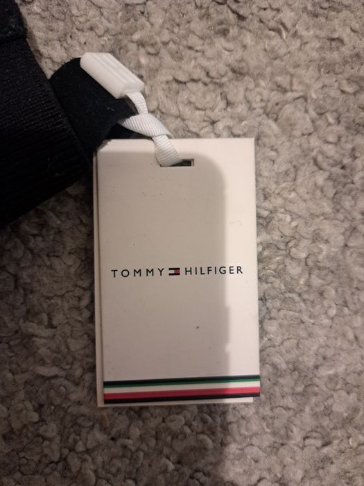 Продам сапожки Tommy Hilfiger