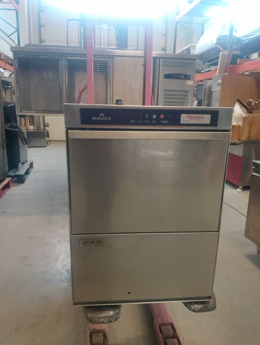 Máquina de lavar loiça industrial