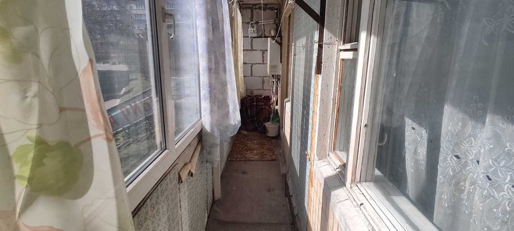 Продаж 3-кімнатної квартири (можливо під бізнес) — м. Обухів