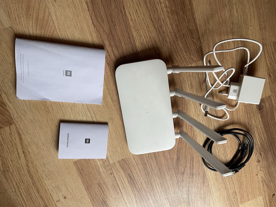 Wi-Fi роутер Xiaomi Mi WiFi Router 4C
