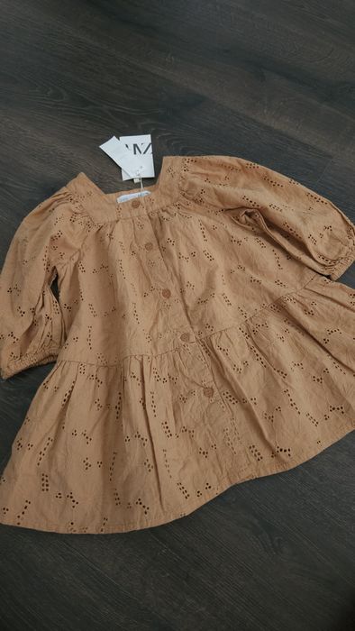 Дуже красива сукня Zara 98см