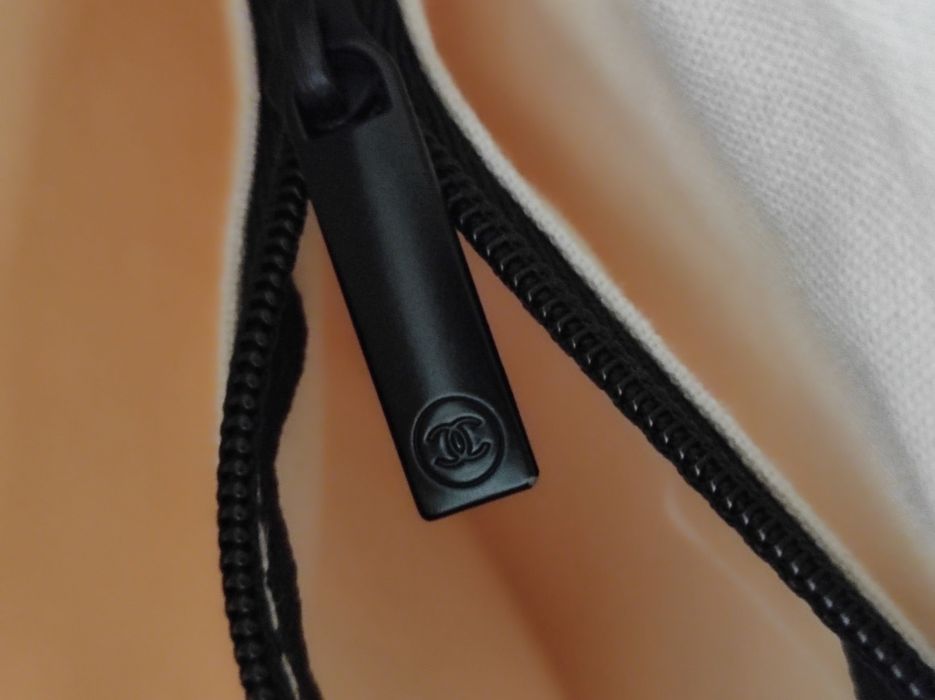 Брендовая косметичка Chanel, оригинал, текстиль