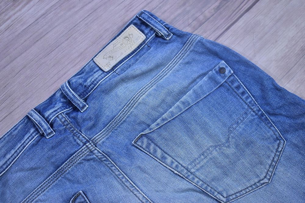 Diesel Męskie Spodenki Jeansowe Bermudy / 30