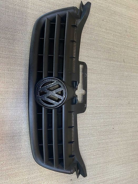 grill/atrapa zderzaka volkswagen caddy