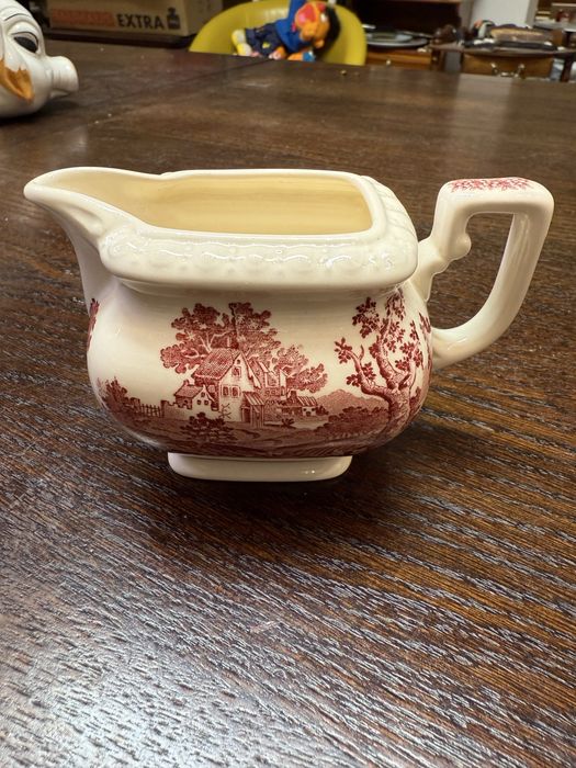 Mlecznik Villeroy & Boch Rusticana bordowy 2210