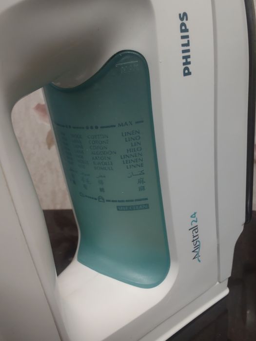 Утюг Philips Mistral 24