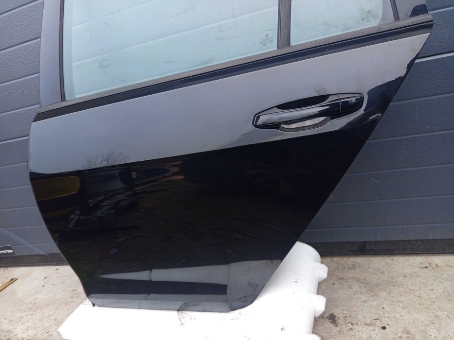 Drzwi Lewe tył tylne VW Volkswagen GOLF VII 7 Kombi L041 kompletne