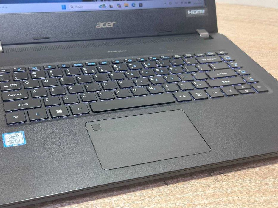 Acer TravelMate P214-51 14″ Full HD IPS / 8GB DDR4 /128GB SSD NVMe / Windows 11 Pro