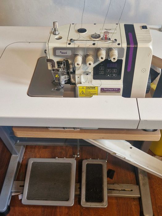 Overlock 5nitkowy Texi Cinque 35n jak nowy