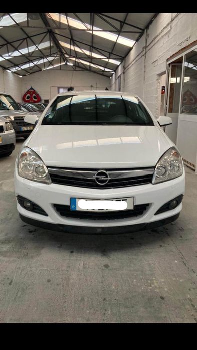 Opel Astra H GTC Sports