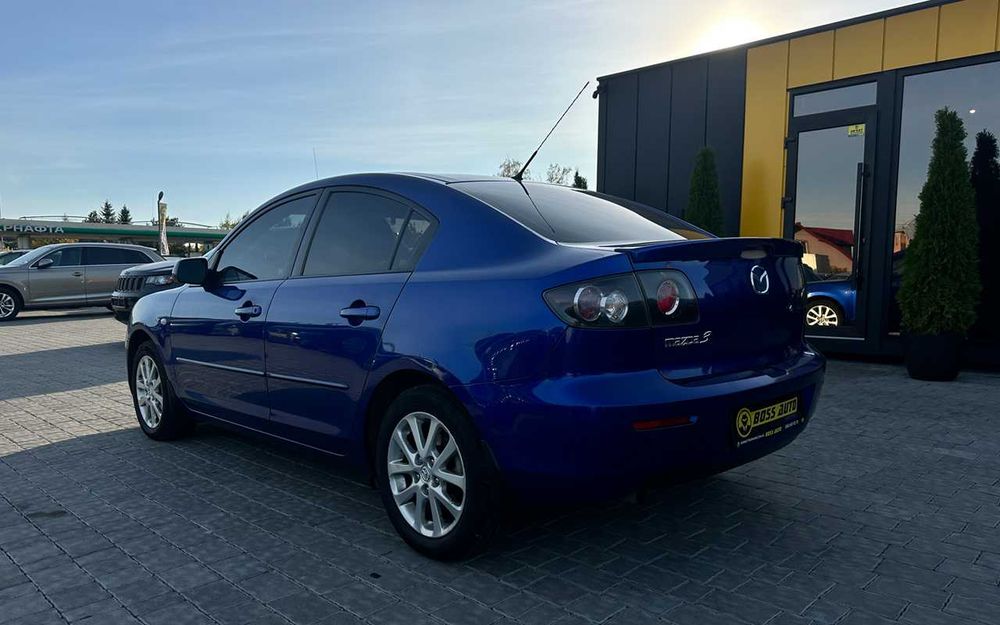 Mazda 3 2009 року