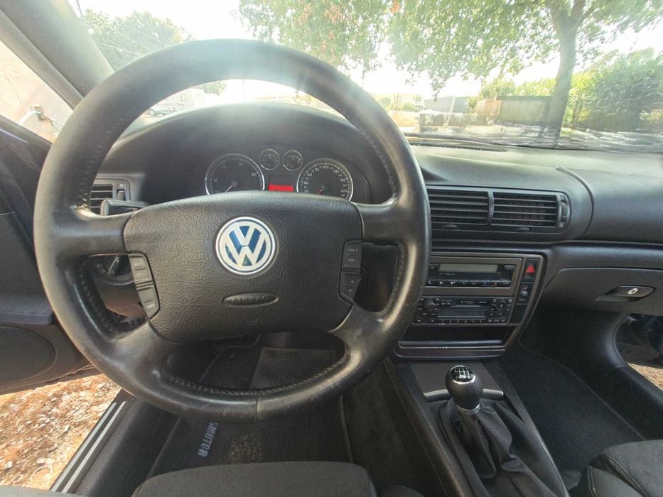 Marca:Volkswagen * Modelo Passat * Versão Hihgline 1.9 TDI * Novembro de 2001