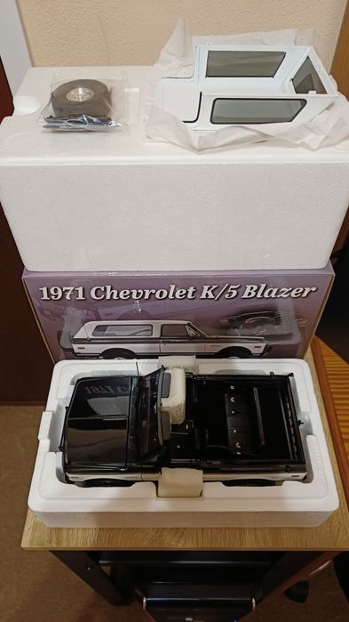 Chevrolet K/5 Blazer (1:18) - ACME