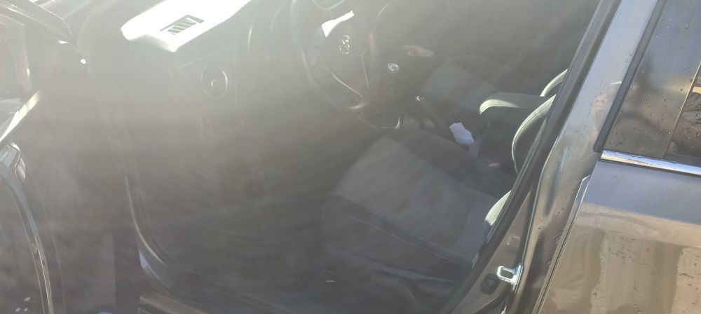 Toyota Auris só 150000klm c/ nova full extras