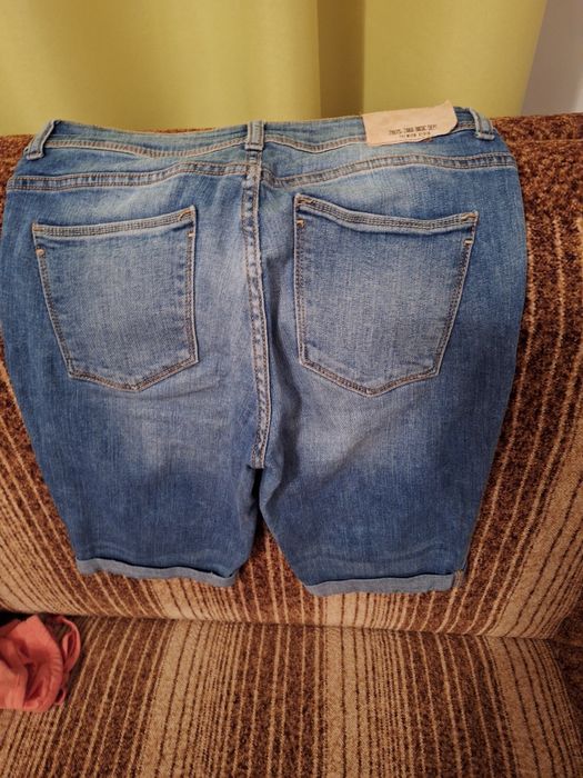 Spodnie jeansowe rybaczki 36