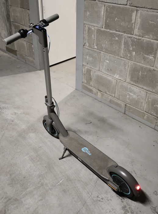 Elektryczna hulajnoga MOTUS SCOOTY 10 wersja 2021
