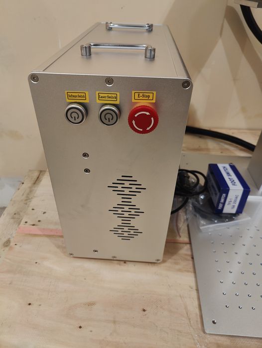 Лазерний гравер маркер CO2 для гравіювання по дереву RF 50 W
Сканатор