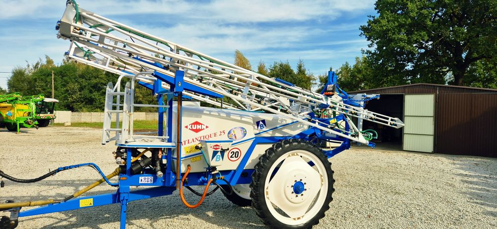 Opryskiwacz Kuhn Blanchard 2500l 24/21m, 2005r,Okazja!!