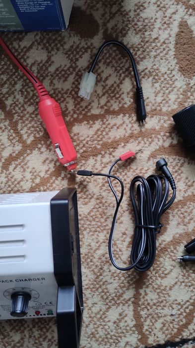 Продам зарядное устройство