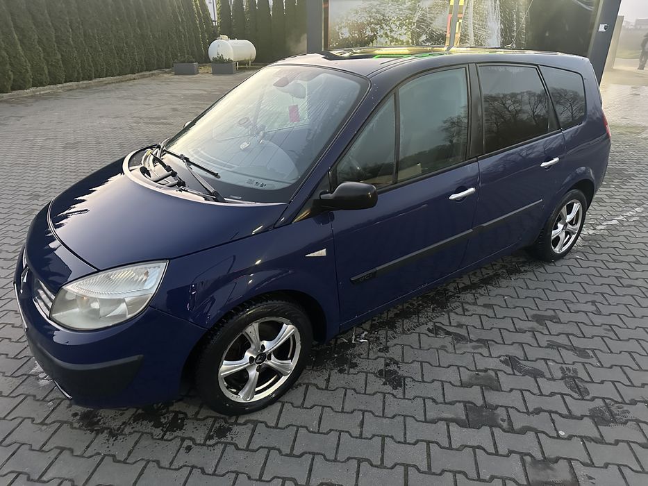 Renault Scenic 1,5 diesel 7-osób hak alu klima