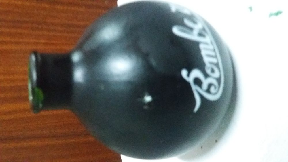 Garrafa coleção de vidro vintage rara.