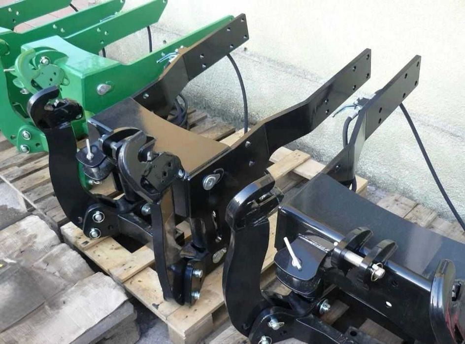 Przedni podnośnik ciągnikowy TUZ – John Zetor JD Case MF Ursus Same NH DF Deutz Valtra MTZ Renault Claas. Dostawa Polska!
