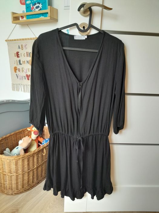 Czarna luźna sukienka oversize dekolt V Marsala Zara xs s