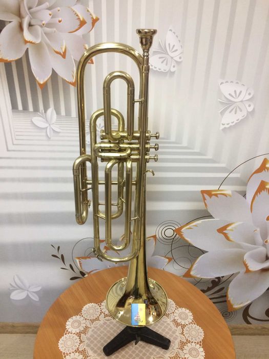 Тромбон помповий Amati.