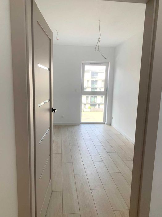 Komfortowy dwupoziomowy apartament na Zielonej Dolinie – przestrzeń i design