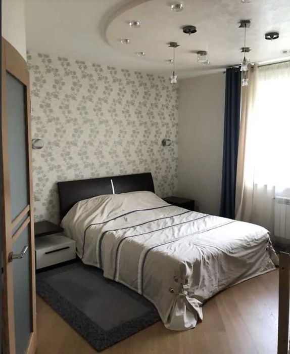 Продам 3 к. квартиру 132 м2 ЖК Залесская метро Научная Клочковская