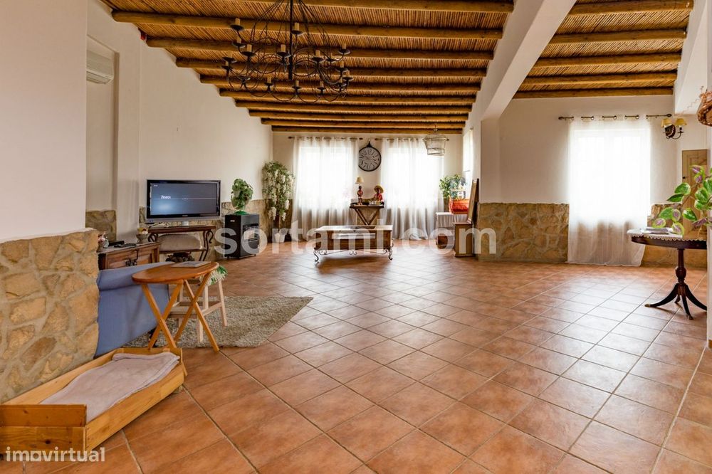 Moradia Geminada T3 Venda em Quarteira,Loulé