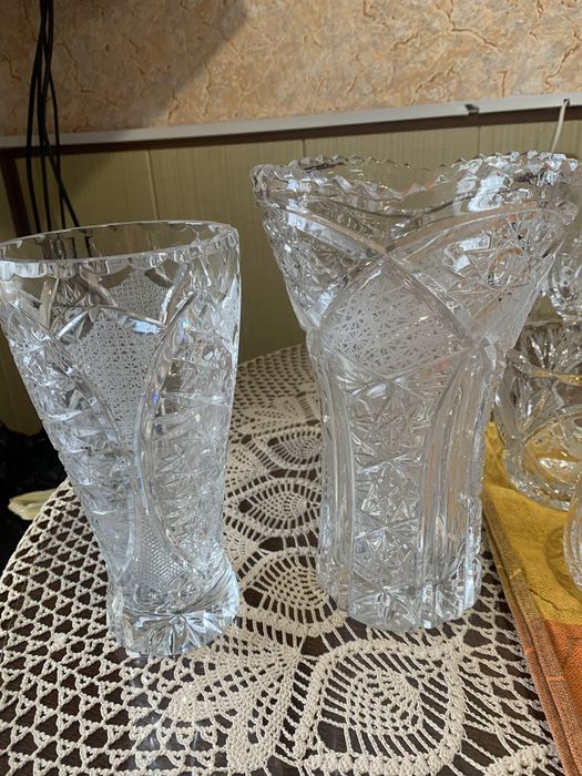 Хрусталь в идеальном состоянии вазы с крышкой рюмки 150 грн стаканы200