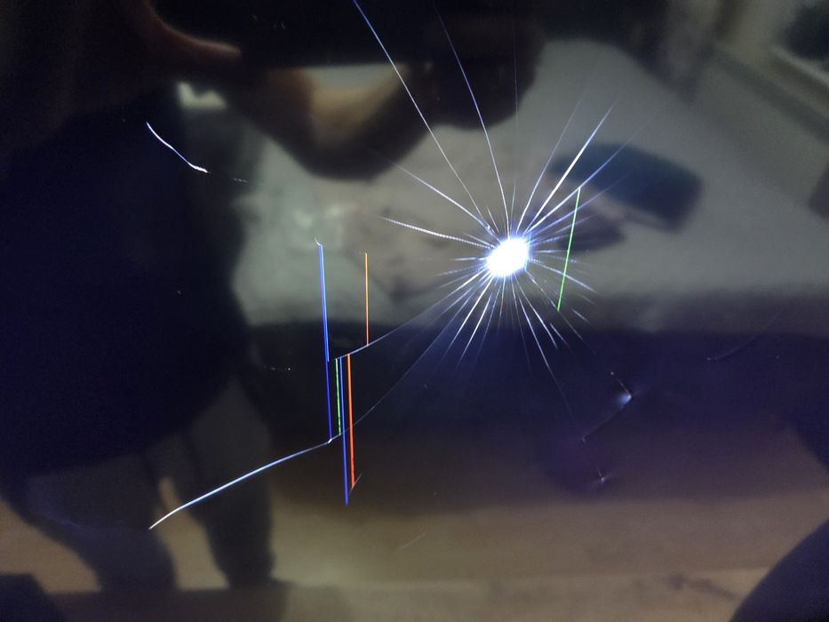 TV Philips  4K UHD uszkodzony