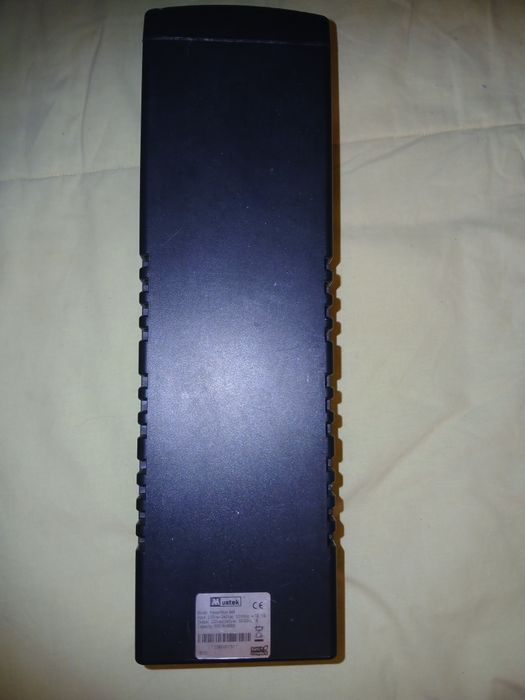 Gráfica, RAM, ventoinhas, drives e UPS

Material disponível:
- placa gráfica – 10€
- módulos RAM – 2,50€ cada
- ventoinha nova na caixa –