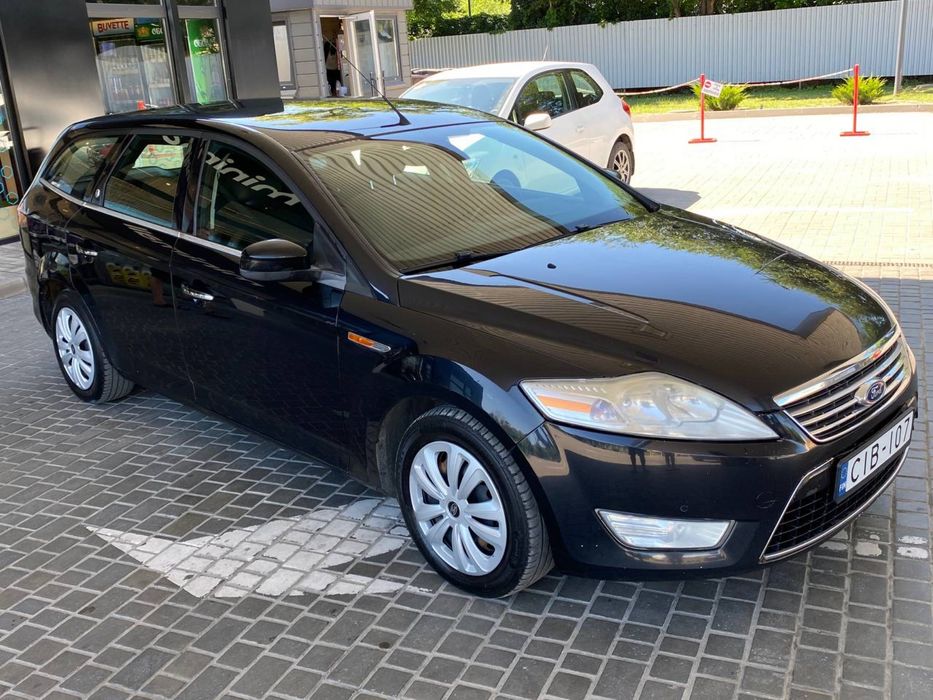 Продам Ford Mondeo 2010 год 2.0 турбодизель автомат  6 ступенчатый