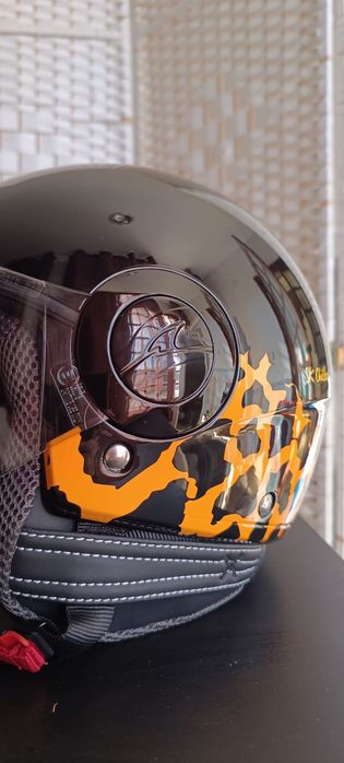 Capacete Shark SK Chika XS – Excelente estado