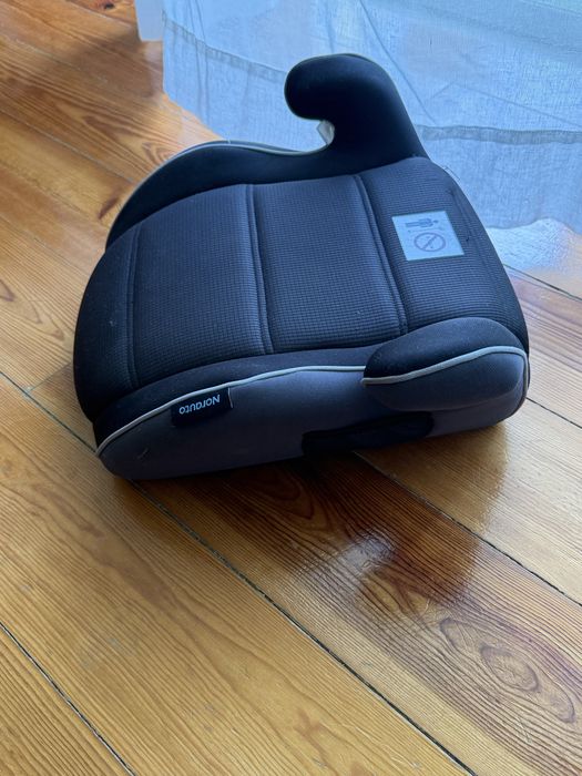 Child car booster