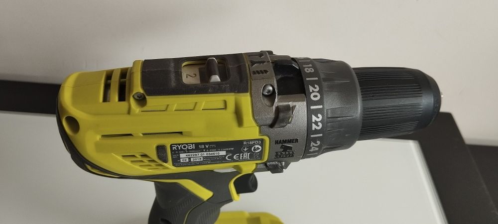 Berbequim/martelo  RYOBI R18PD3